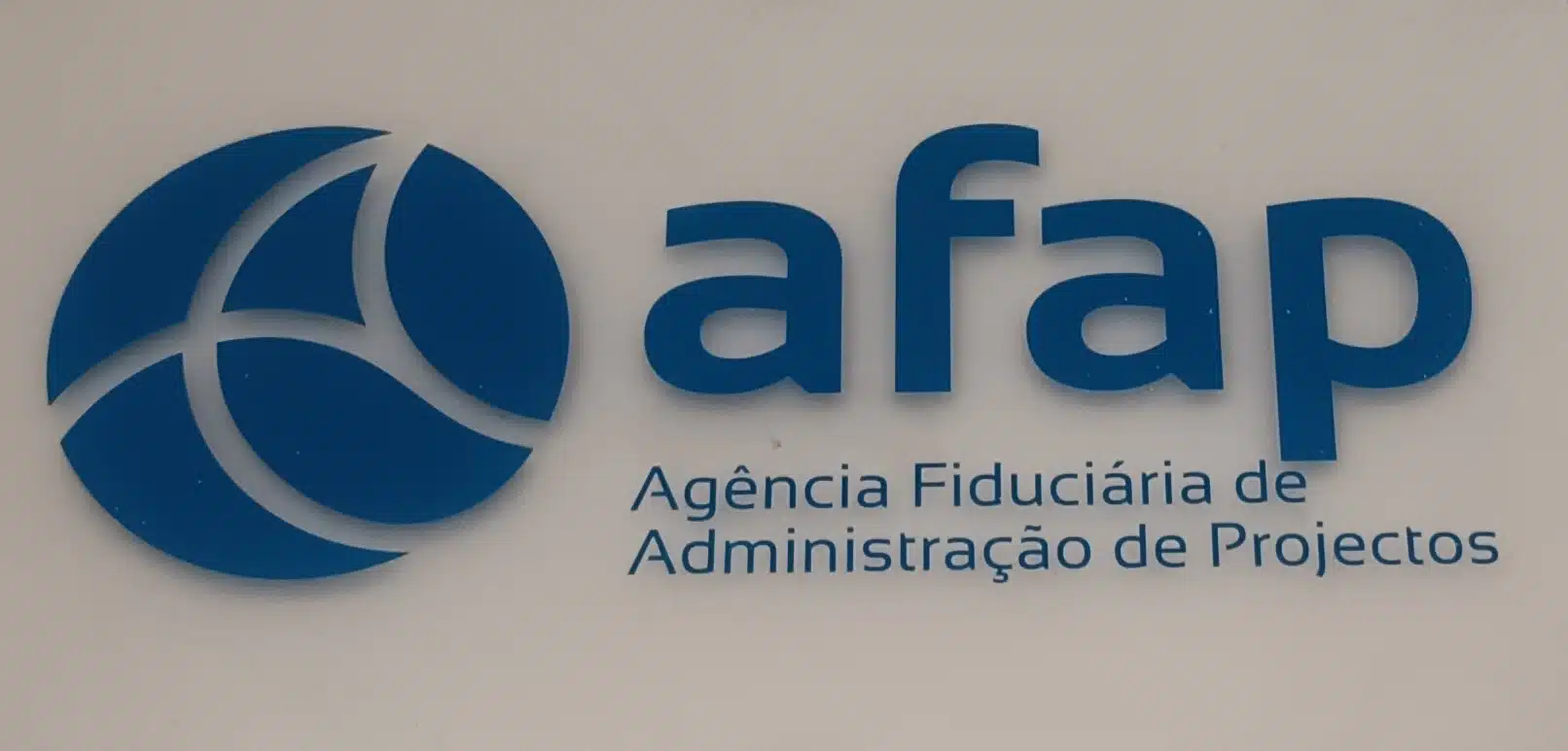 Vaga de Contratação do Coordenador para o Projeto HERR